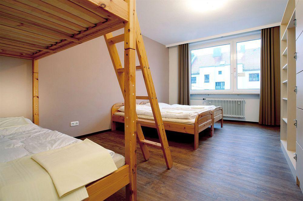 Smart Stay - Hostel Munich City Екстер'єр фото